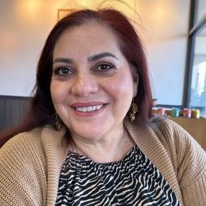 Meet your Posher, Maricela